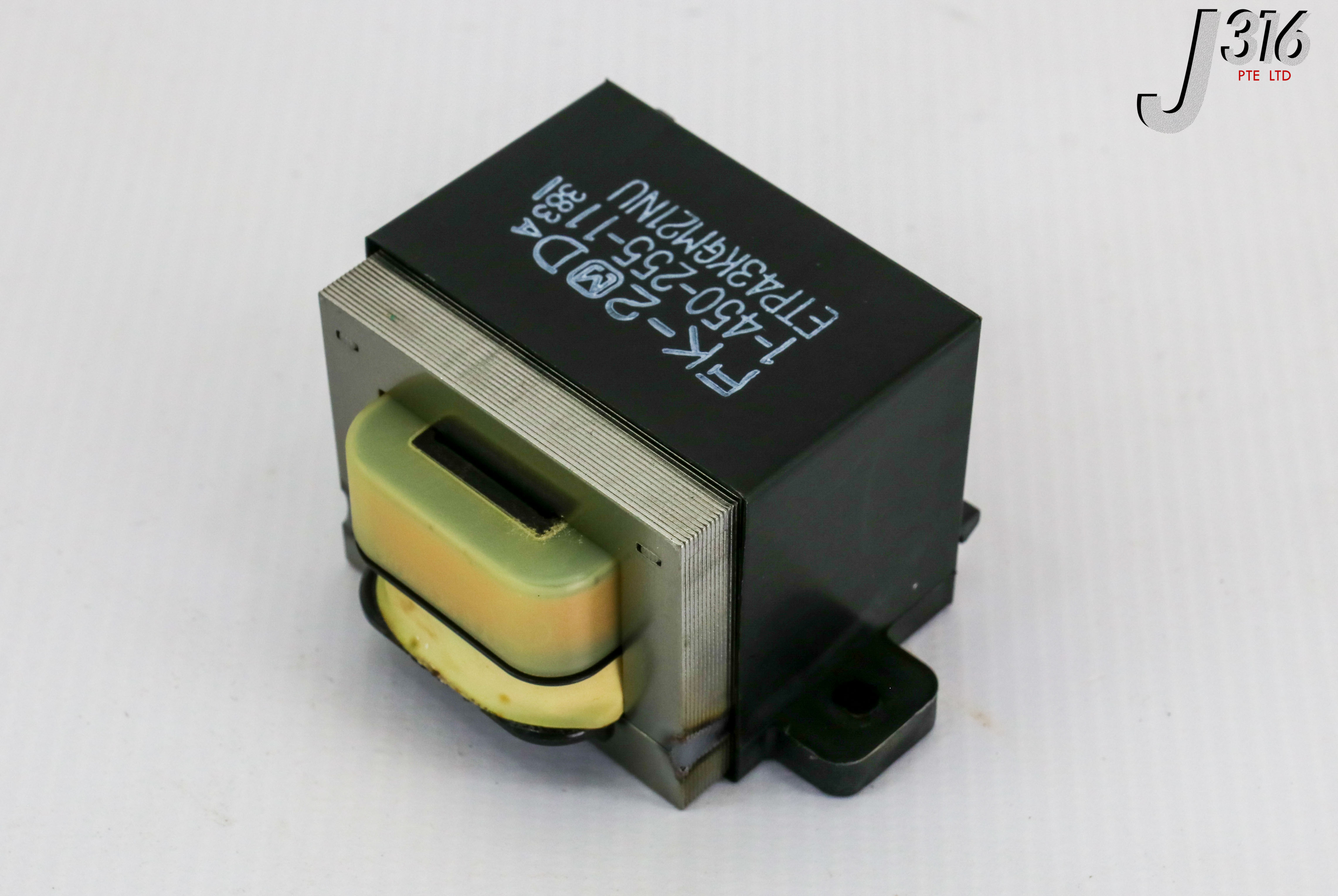 aーa 17539 SONY TRANSFORMER, POWER 0.5KVA UNDER MHC-5500 (NEW) 1-450